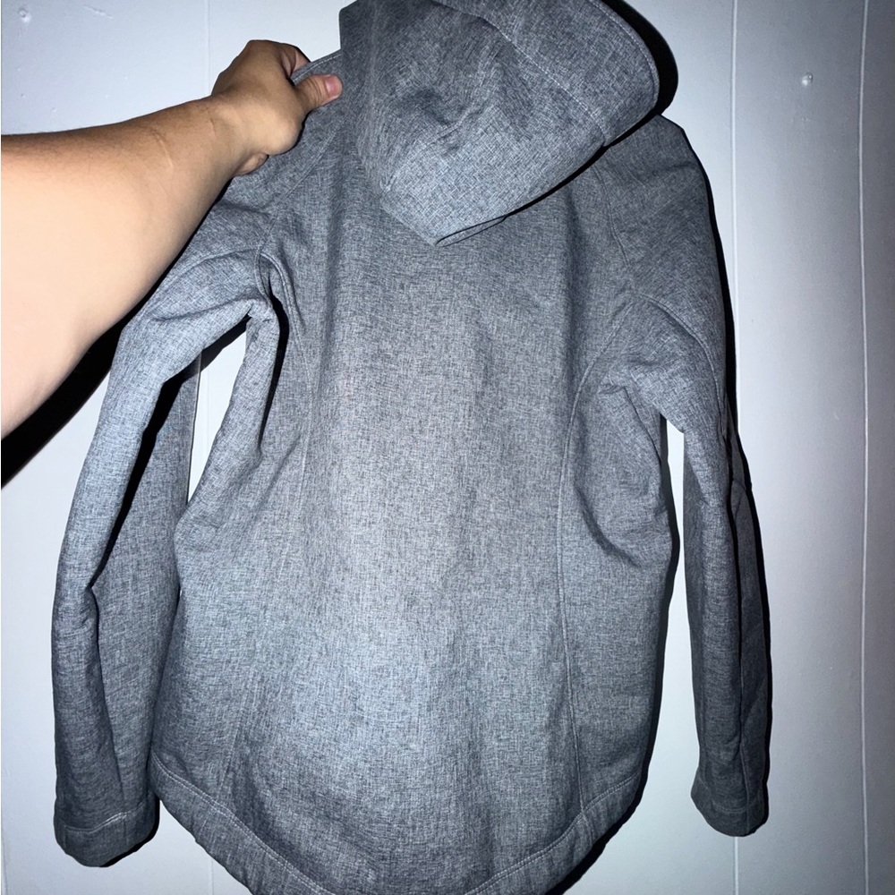 Kirkland Signature Light Gray Fleece Jacket - Picture 5 of 7